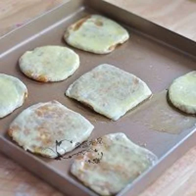 快速学做游戏内肉饼教程：面点制作方法及烤制技巧