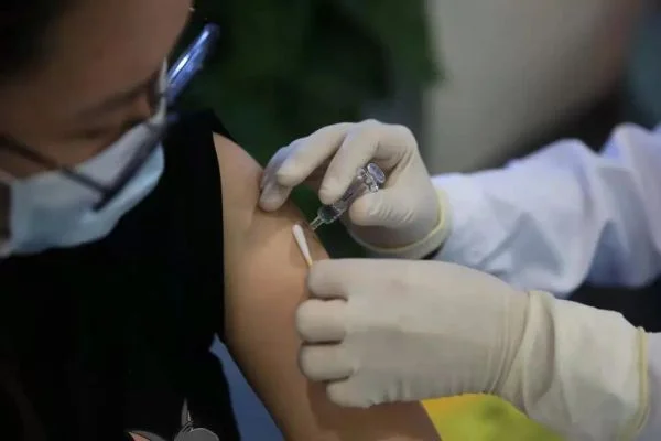 狼人杀医生打针步骤详解：准备、部位、消毒、注射技巧